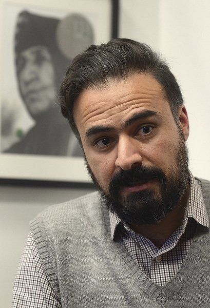 Tehran-born professor yearns for peace